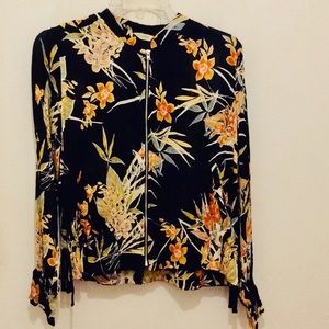 PETITE STUDIO BLACK FLORAL BOMBER JACKET